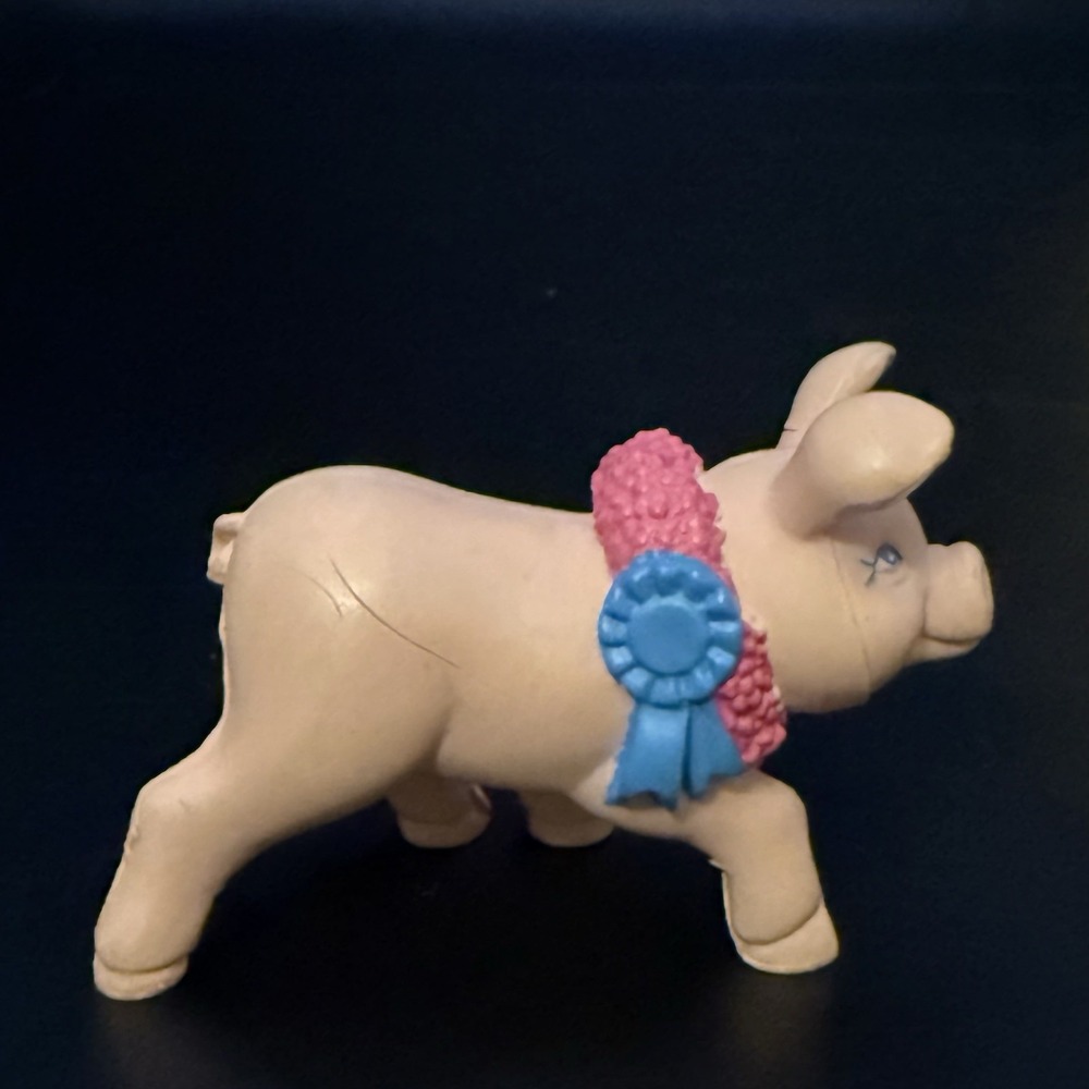FISHER PRICE Loving Family Dollhouse FARM FAIR PINK PIG w/ BLUE BOW ANIMAL